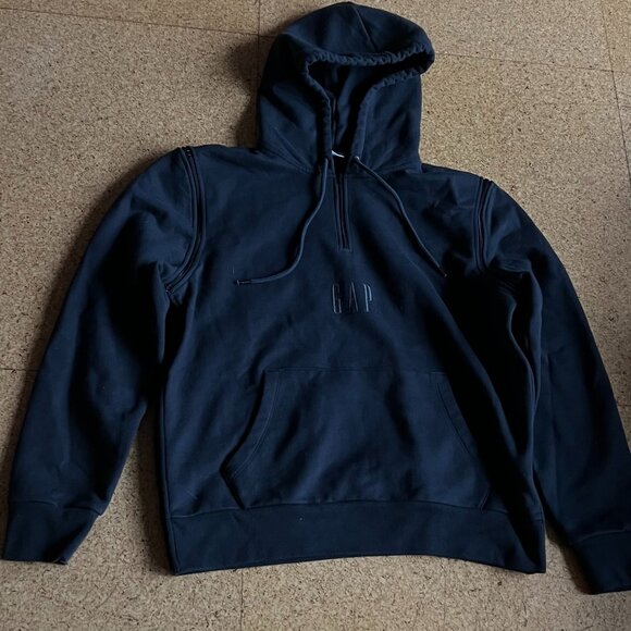 Gap + GQ STAMPD Logo Convertible Pullover Hoodie - Picture 5 of 6
